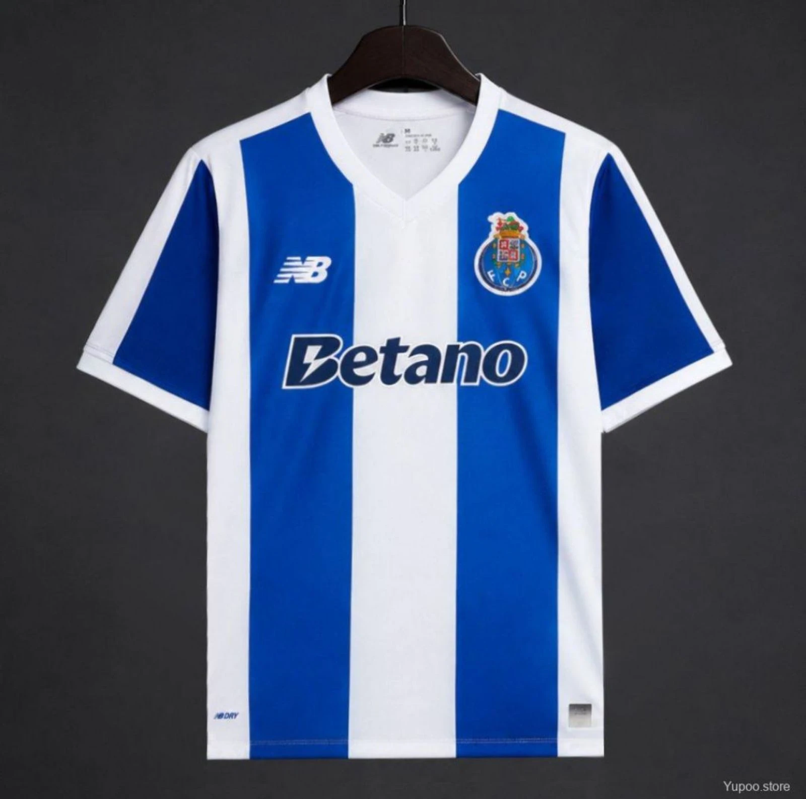 Pull Porto 26/27 – photo 3